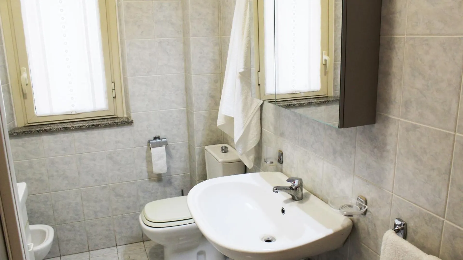 מסקלי Wohnung Im Ersten Stock Der Residenz Antigua דירה